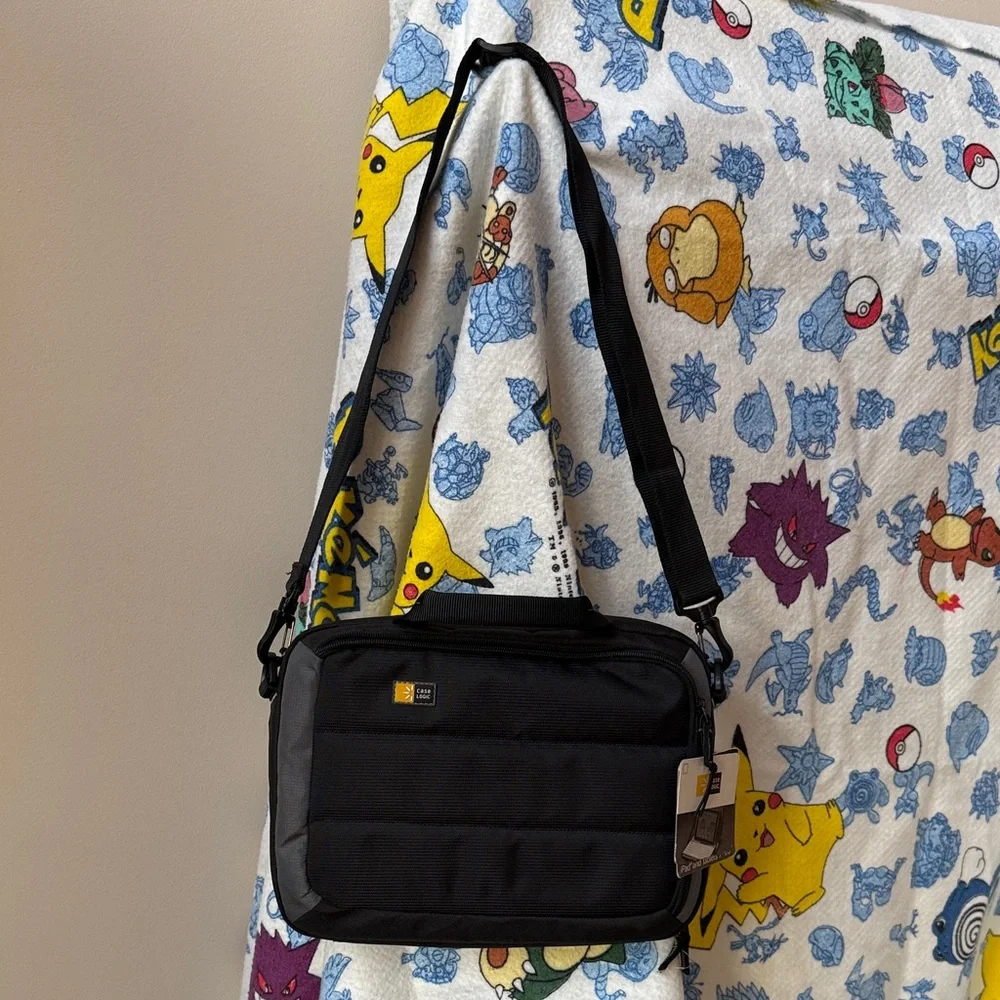 Case Logic Black and Gray Tablet Bag